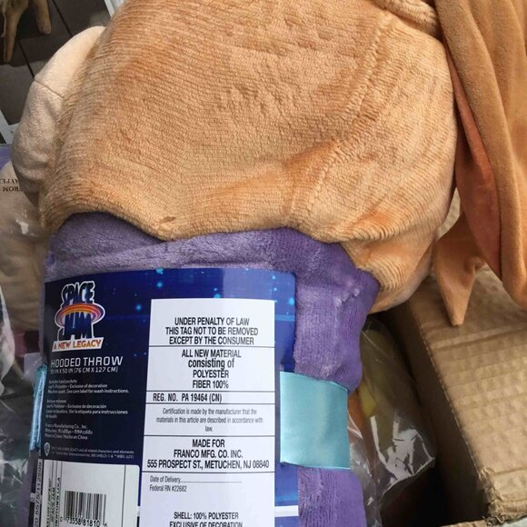 Space Jam Lola Bunny Hooded Throw 30 x 50 NEW - Picture 5 of 9